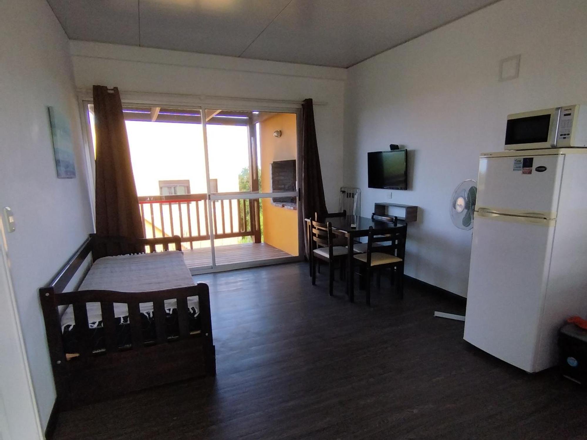 Apartamentos La Playa Piriápolis الغرفة الصورة